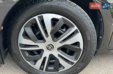Седан Toyota Corolla 2015 в 