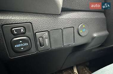 Седан Toyota Corolla 2015 в 