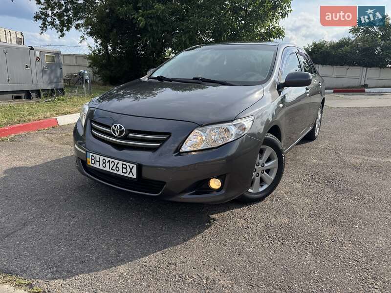 Седан Toyota Corolla 2008 в Одесі