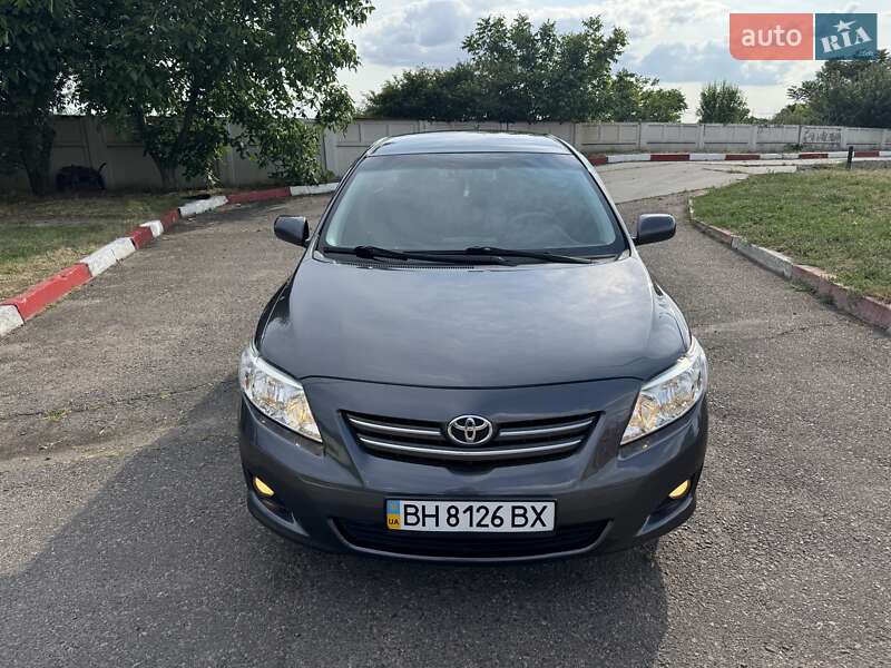 Седан Toyota Corolla 2008 в Одесі