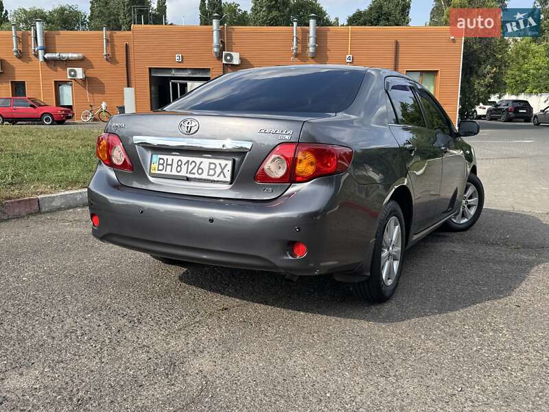 Седан Toyota Corolla 2008 в Одесі
