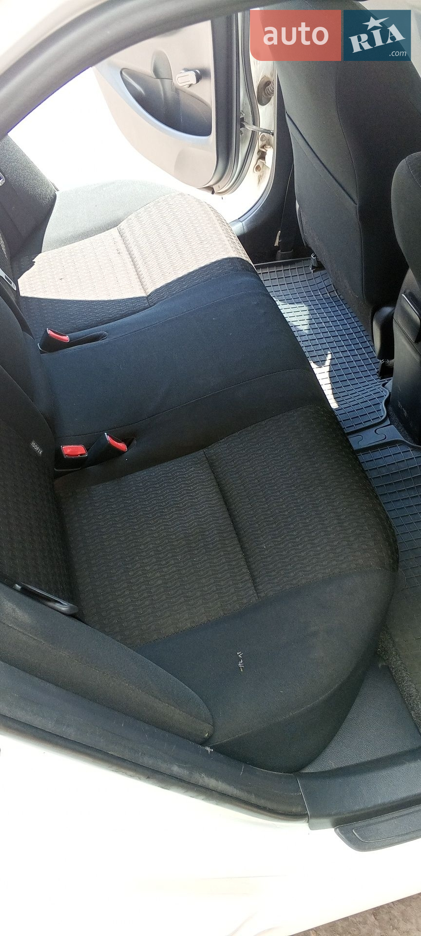 2010 Toyota Corolla - мініатюра 11