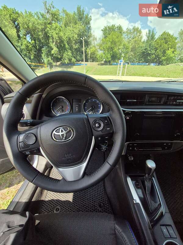 Седан Toyota Corolla 2017 в Валках фото 18 Седан Toyota Corolla 2017 в Валках
