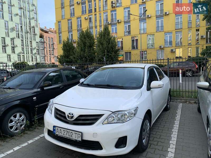 Toyota Corolla 2011