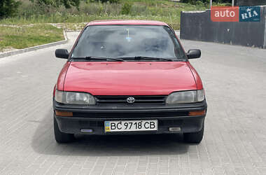 Седан Toyota Corolla 1991 в 