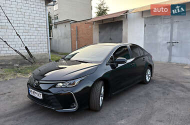 Седан Toyota Corolla 2019 в Тульчине
