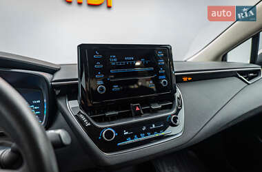 Седан Toyota Corolla 2021 в 