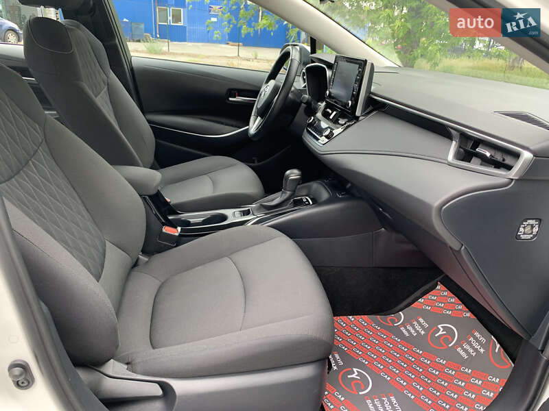 Седан Toyota Corolla 2020 в Києві