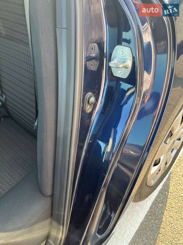 Седан Toyota Corolla 2010 в Борисполі