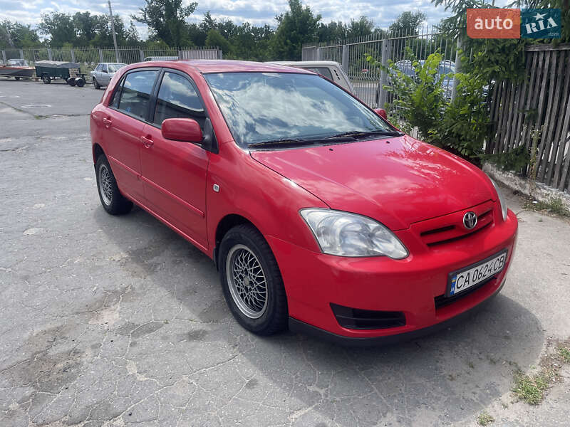Хэтчбек Toyota Corolla 2006 в Звенигородке