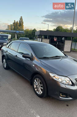 Седан Toyota Corolla 2010 в 