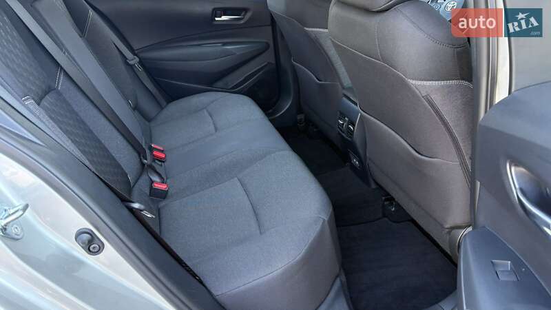 Седан Toyota Corolla 2024 в Киеве