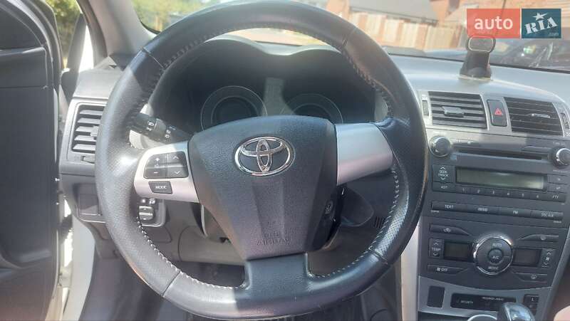 Седан Toyota Corolla 2010 в Киеве фото 5 Седан Toyota Corolla 2010 в Киеве