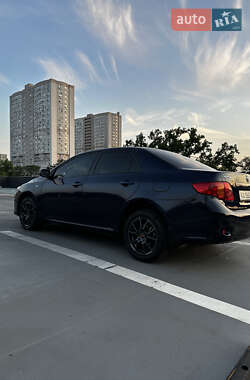 Седан Toyota Corolla 2009 в 