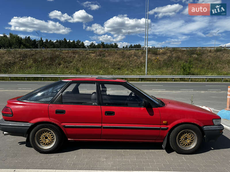 Ліфтбек Toyota Corolla 1989 в Києві