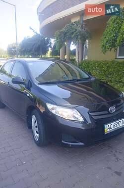 Седан Toyota Corolla 2008 в Киеве