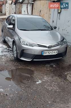 Седан Toyota Corolla 2018 в Одессе