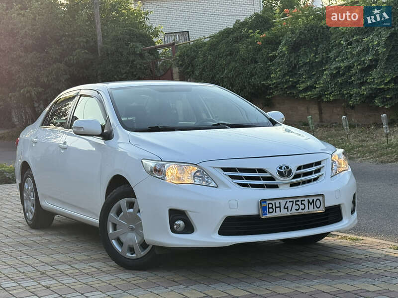 Седан Toyota Corolla 2010 в Одессе