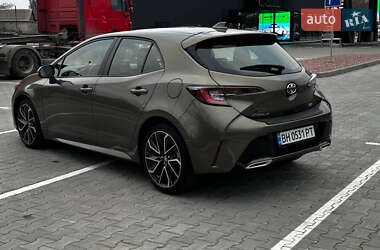 Хэтчбек Toyota Corolla 2018 в 