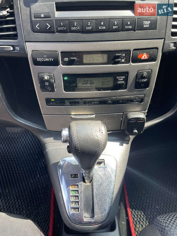 Универсал Toyota Corolla 2003 в Киеве