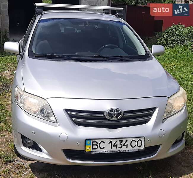 Седан Toyota Corolla 2008 в 