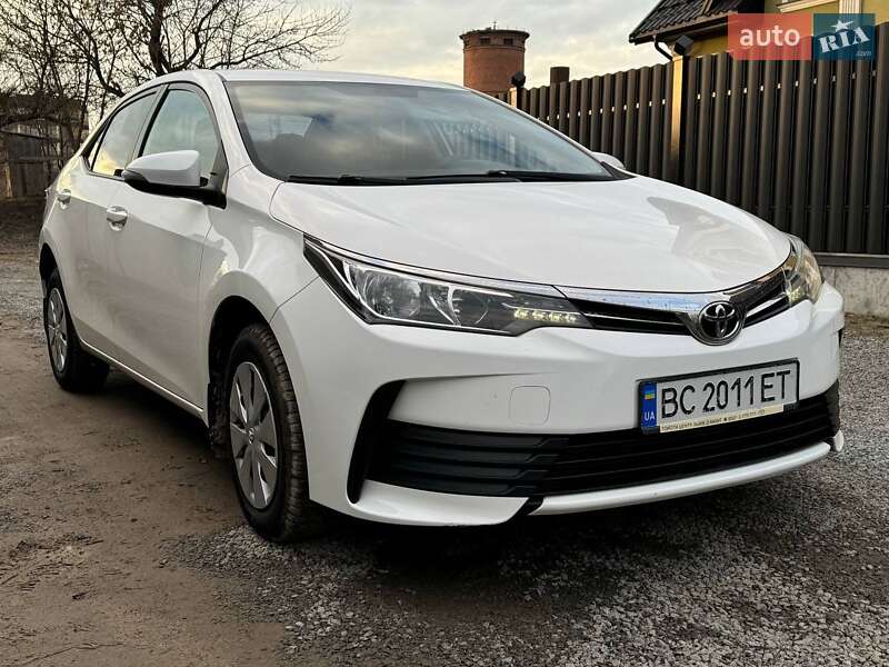 Toyota Corolla 2016