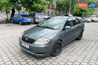 Седан Toyota Corolla 2004 в 