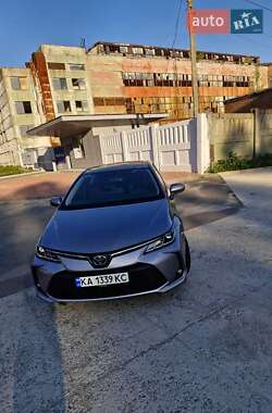 Седан Toyota Corolla 2021 в 