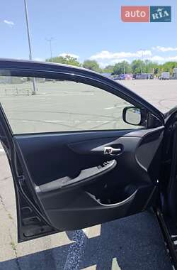 Седан Toyota Corolla 2012 в 
