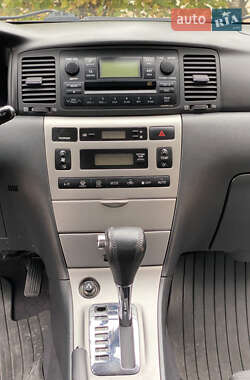 Седан Toyota Corolla 2006 в 