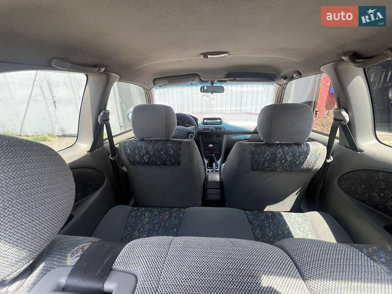 Хэтчбек Toyota Corolla 1998 в Одессе
