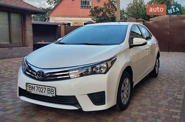 Седан Toyota Corolla 2014 в Миргороде