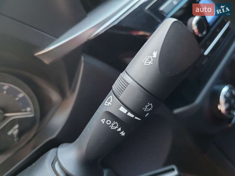 Седан Toyota Corolla 2014 в Миргороде