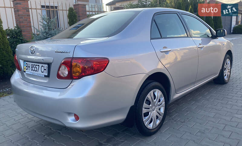 Седан Toyota Corolla 2008 в Одессе
