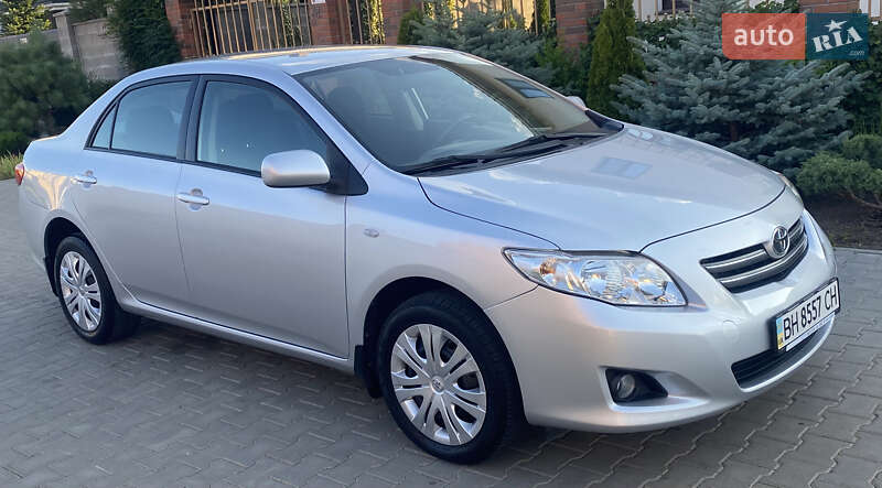 Седан Toyota Corolla 2008 в Одессе