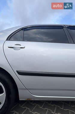 Седан Toyota Corolla 2003 в 