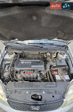 Седан Toyota Corolla 2003 в 