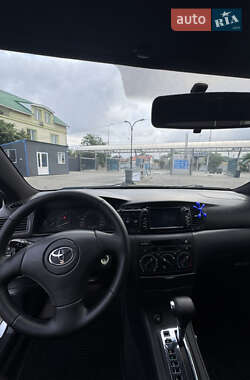 Седан Toyota Corolla 2003 в 