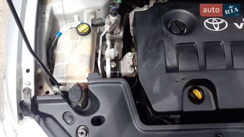 Седан Toyota Corolla 2008 в Хмельницькому