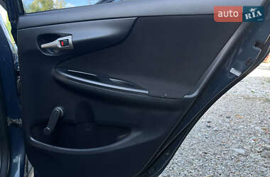 Седан Toyota Corolla 2008 в 