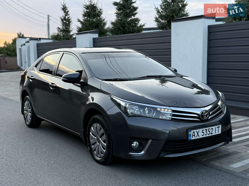 Toyota Corolla 2016