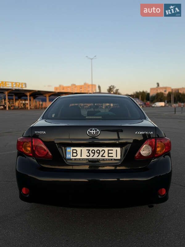 Седан Toyota Corolla 2008 в Харькове
