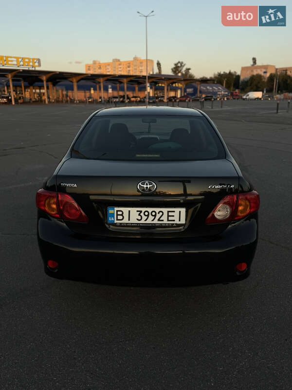 Седан Toyota Corolla 2008 в Харькове