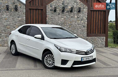 Седан Toyota Corolla 2015 в Білій Церкві