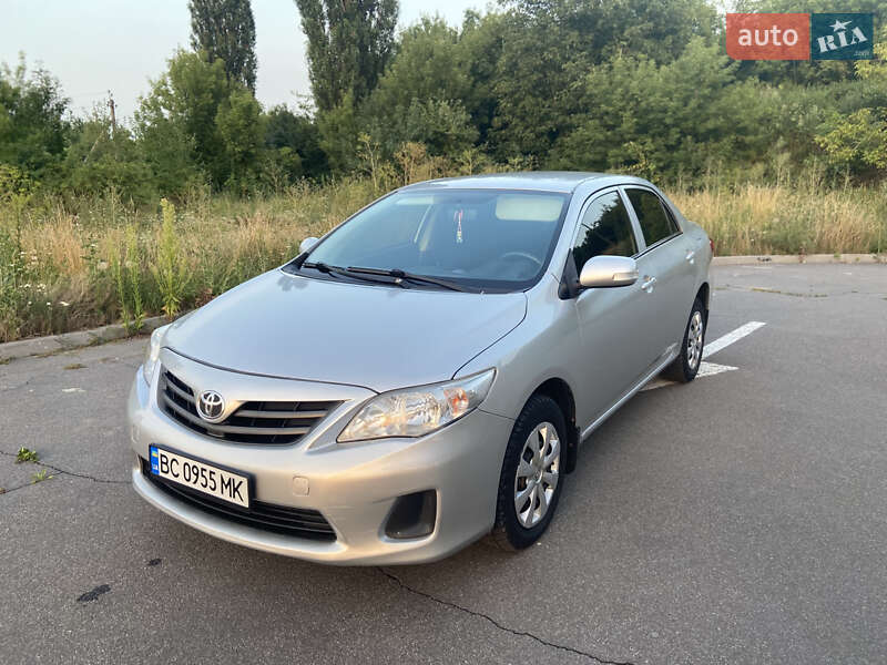 Toyota Corolla 2012
