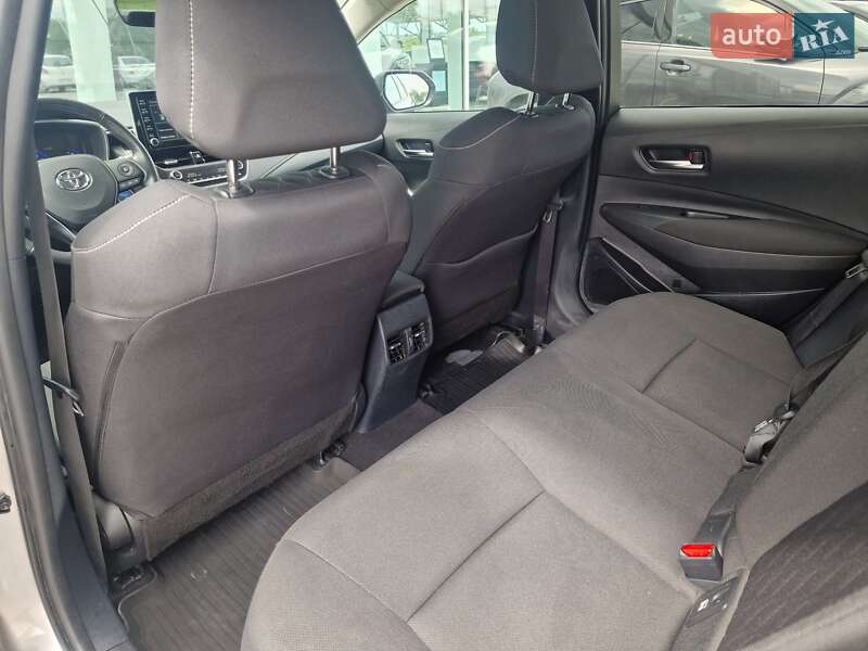 Седан Toyota Corolla 2019 в Рівному