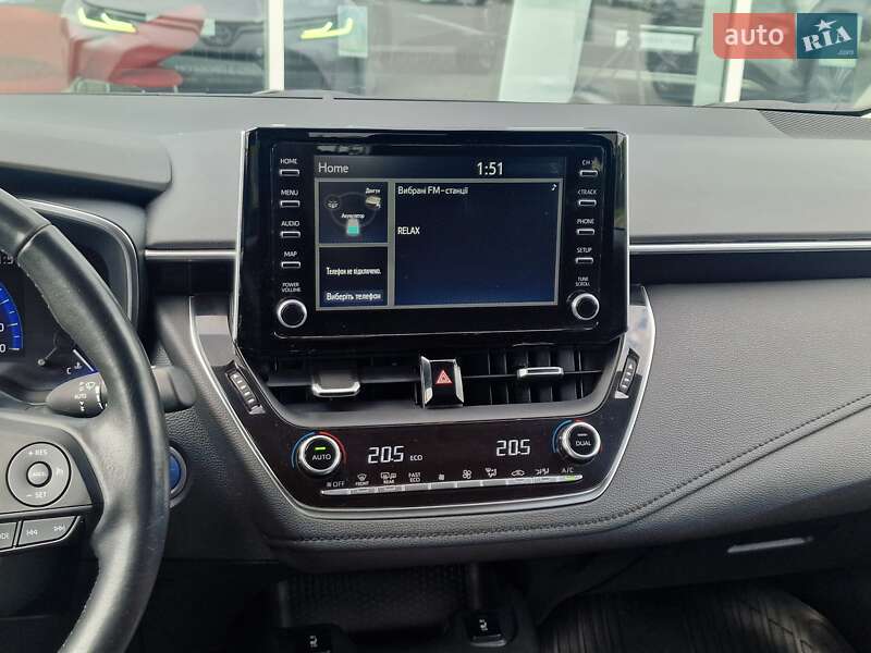 Седан Toyota Corolla 2019 в Рівному