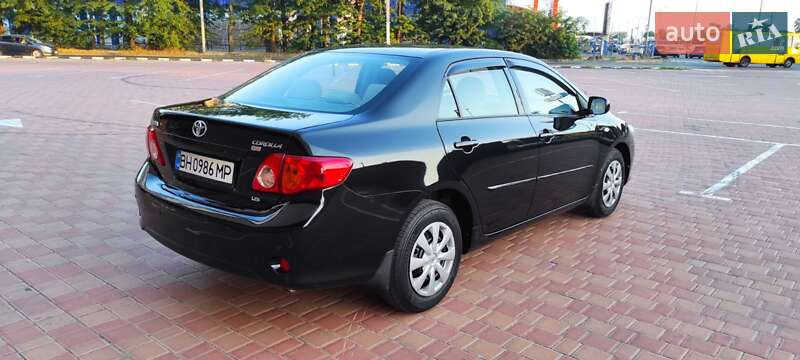 Седан Toyota Corolla 2008 в Одессе