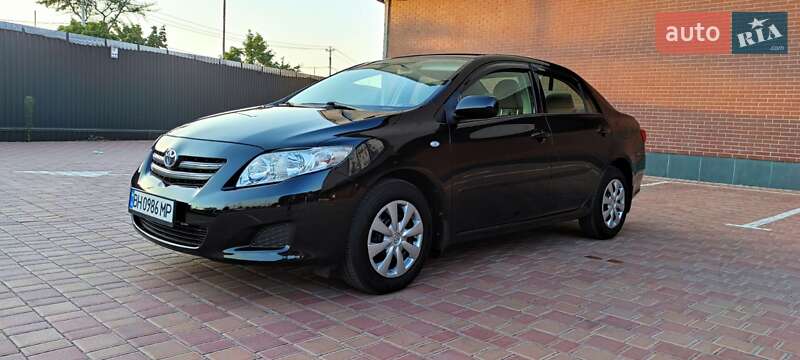 Седан Toyota Corolla 2008 в Одессе