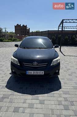 Седан Toyota Corolla 2008 в Кропивницком